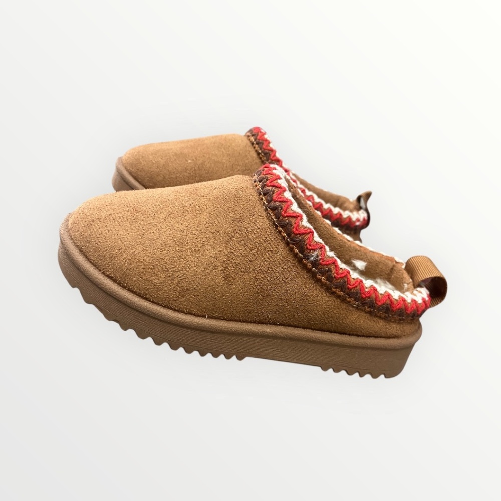 Cute 😍 Forever Flat Slip On Platform Kids